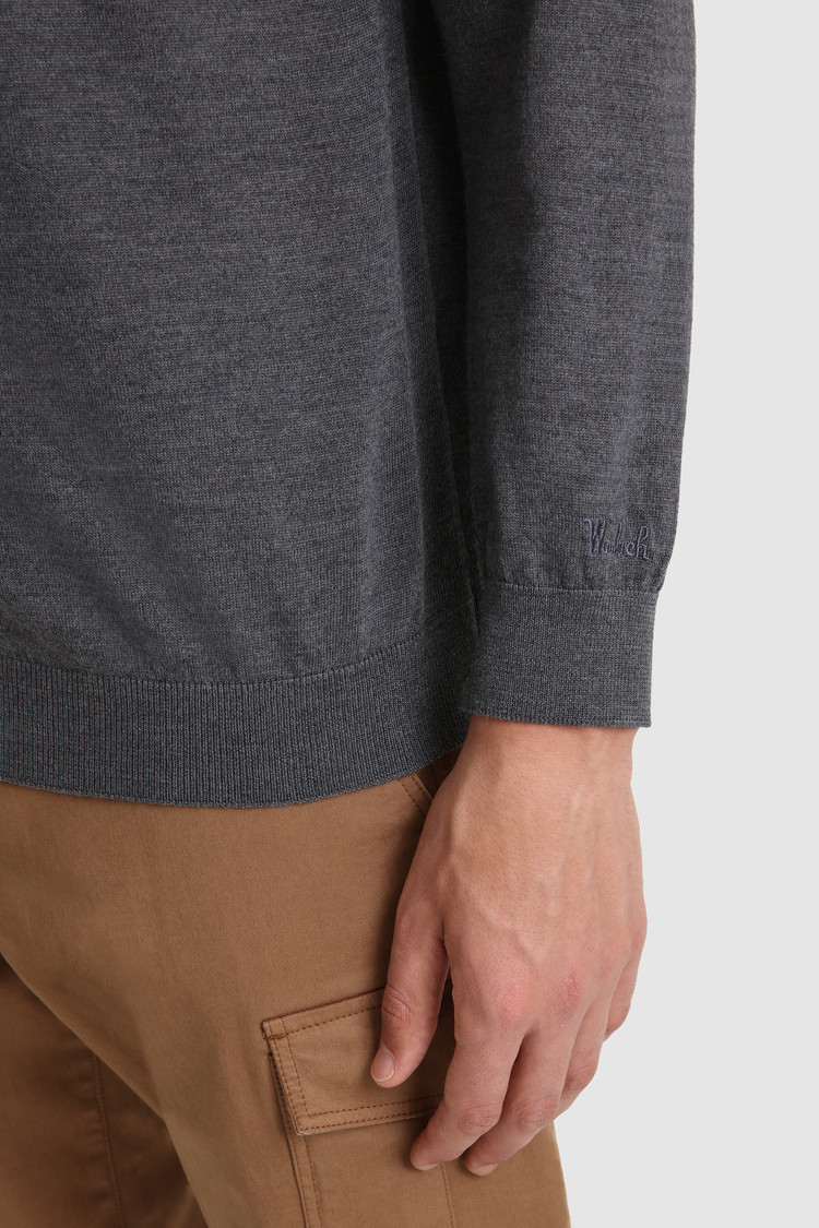 Turtleneck Sweater in extra fine merino wool