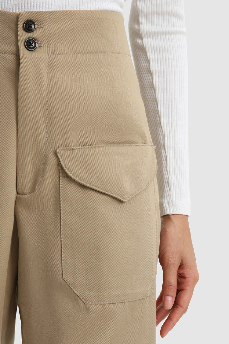 Pantaloni cargo