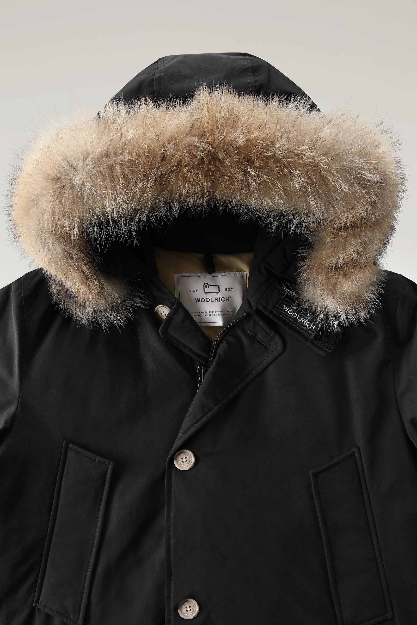 eten Absoluut Evalueerbaar Men's Arctic Parka in Ramar Cloth with Detachable Fur Trim Black | Woolrich  PT