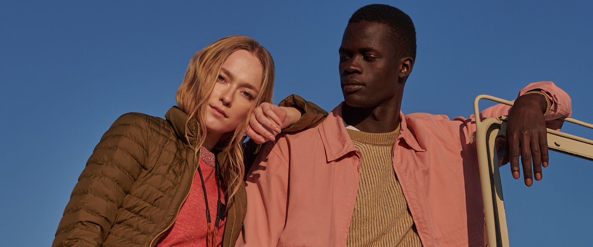 Spring/Summer 2022 - Picnic at the lighthouse | Woolrich