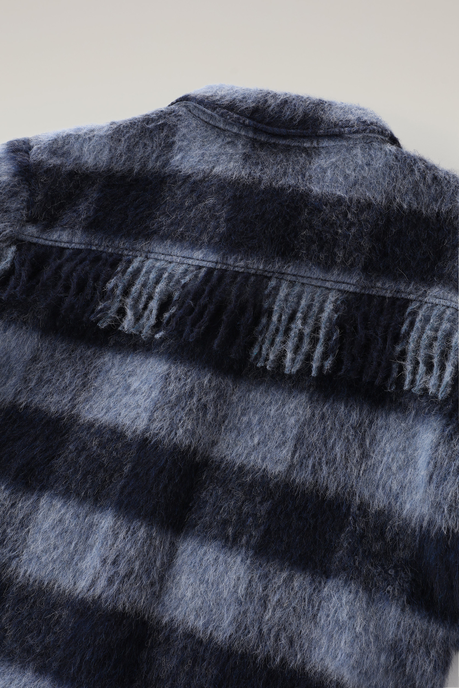 Veste chemise en mélange de laine brossée avec franges Bleu photo 8 | Woolrich