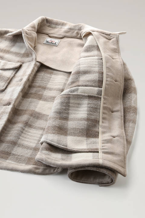 Pemberton Check Overshirt in Wool Blend Flannel White photo 2 | Woolrich