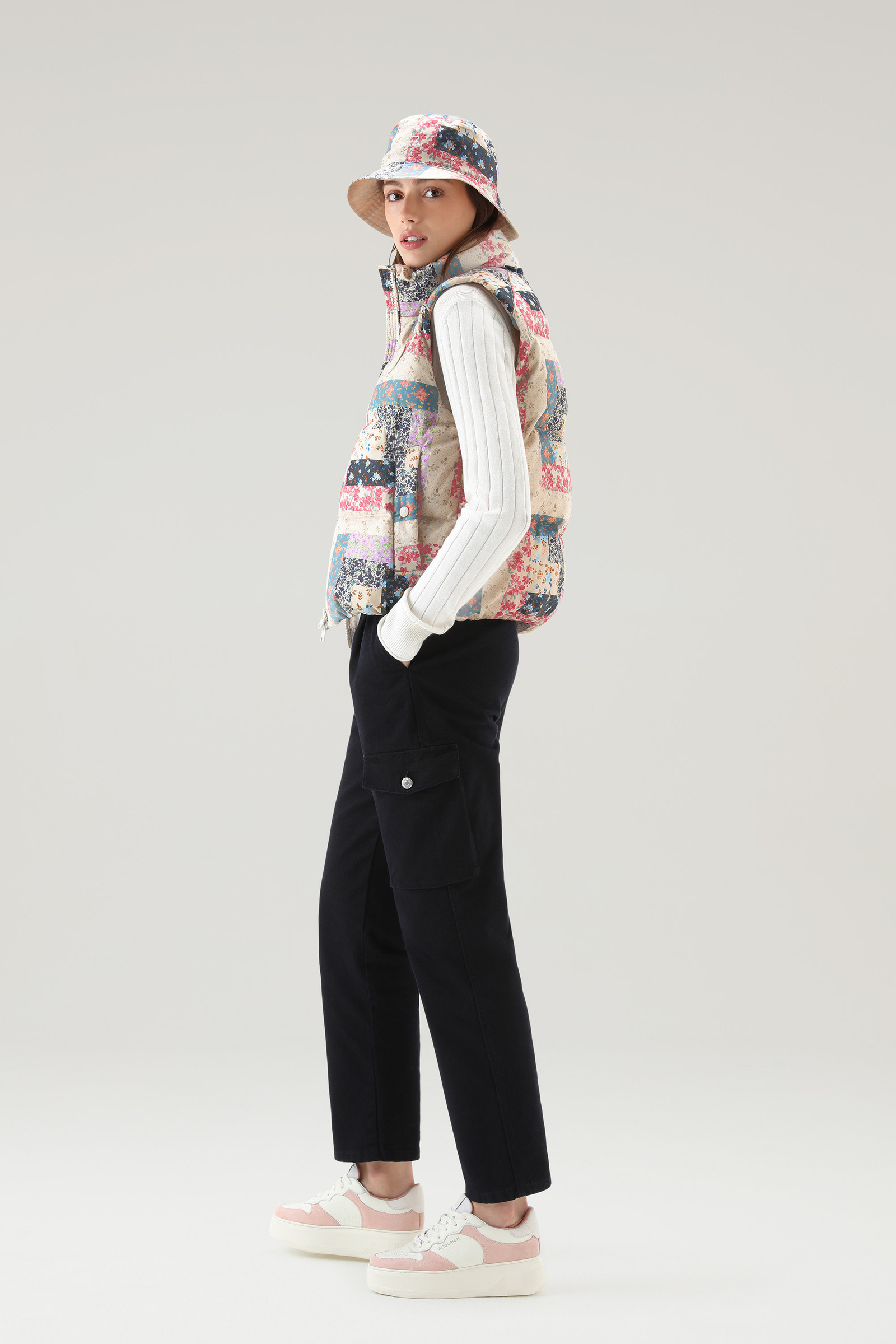Steppweste Pennsylvania mit Patchworkdruck multicolor photo 2 | Woolrich