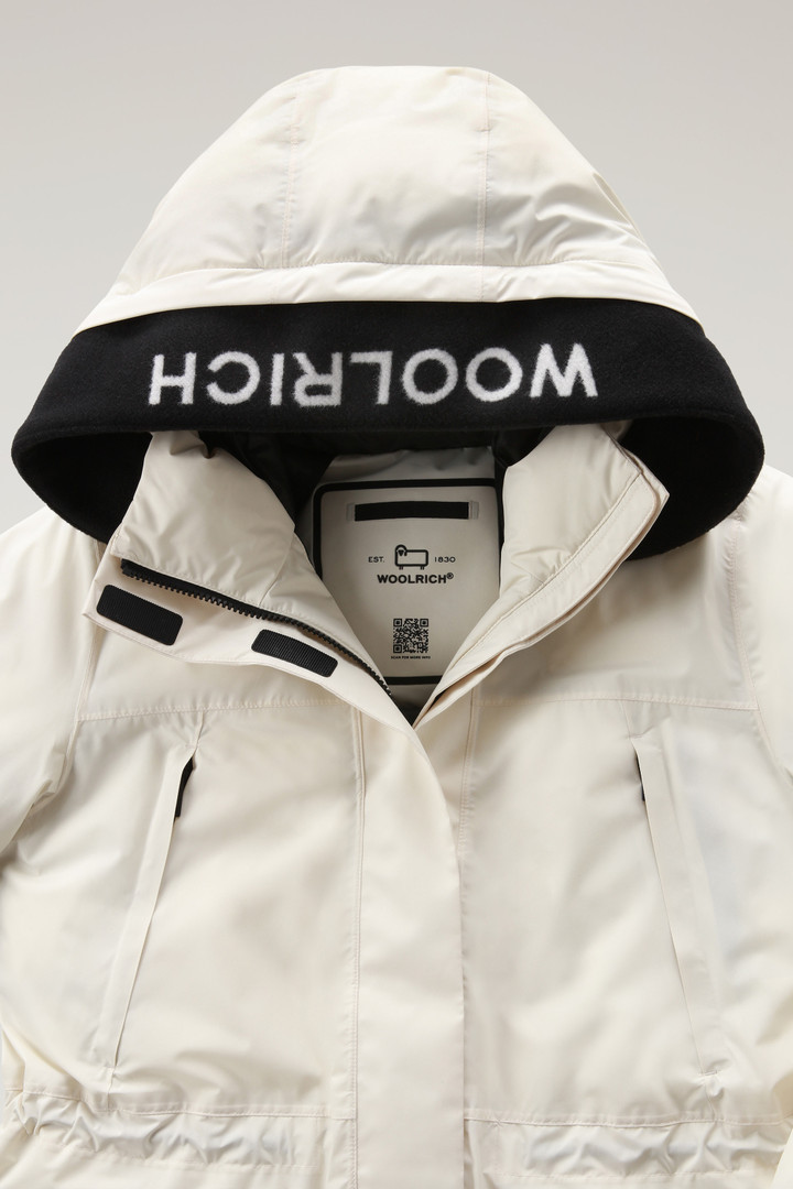 Harveys Waterproof Parka in Pertex Revolve White photo 2 | Woolrich