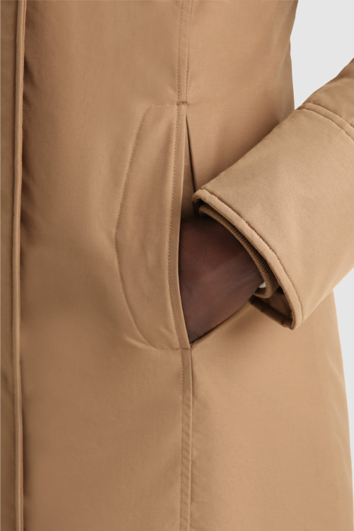 Boulder Parka con pelliccia ecologica marrone photo 2 | Woolrich