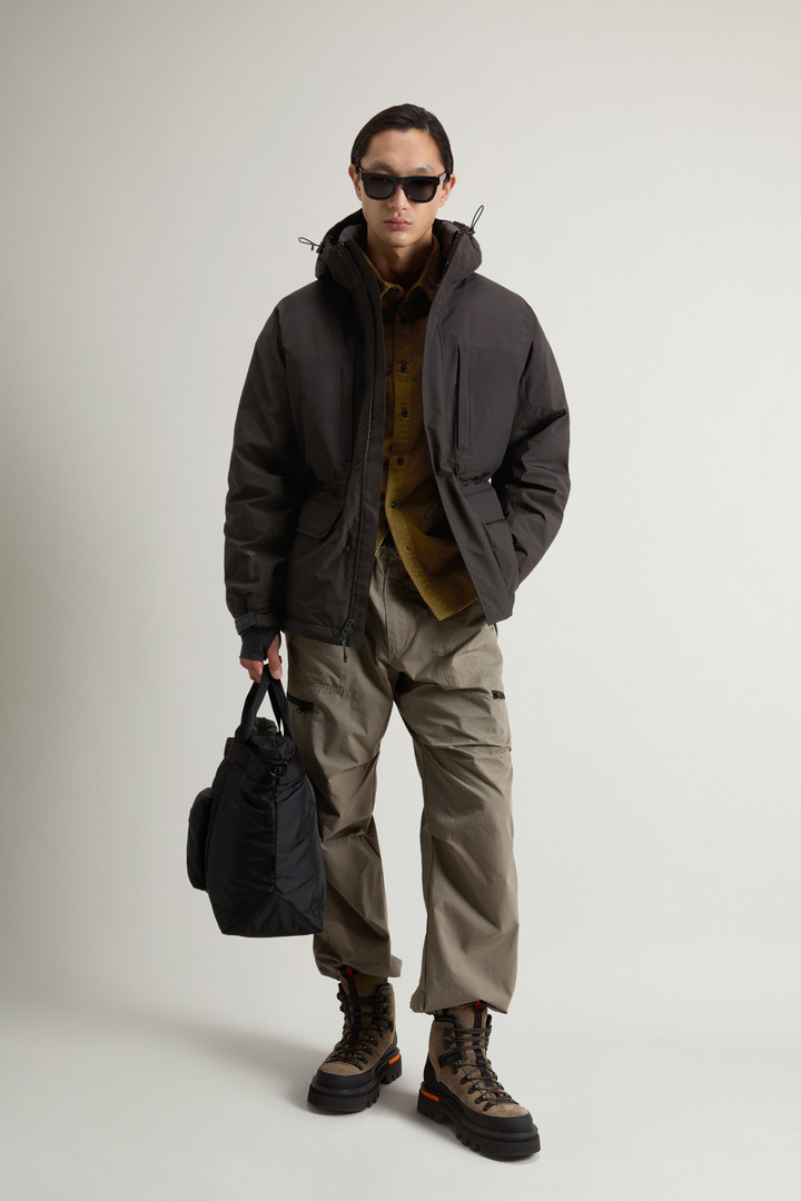 Mountain Jacket in WINDSTOPPER GORE-TEX Black photo 2 | Woolrich