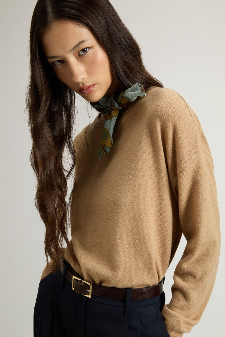 Crewneck Sweater in Virgin Wool and Cashmere Blend Beige photo 4 | Woolrich