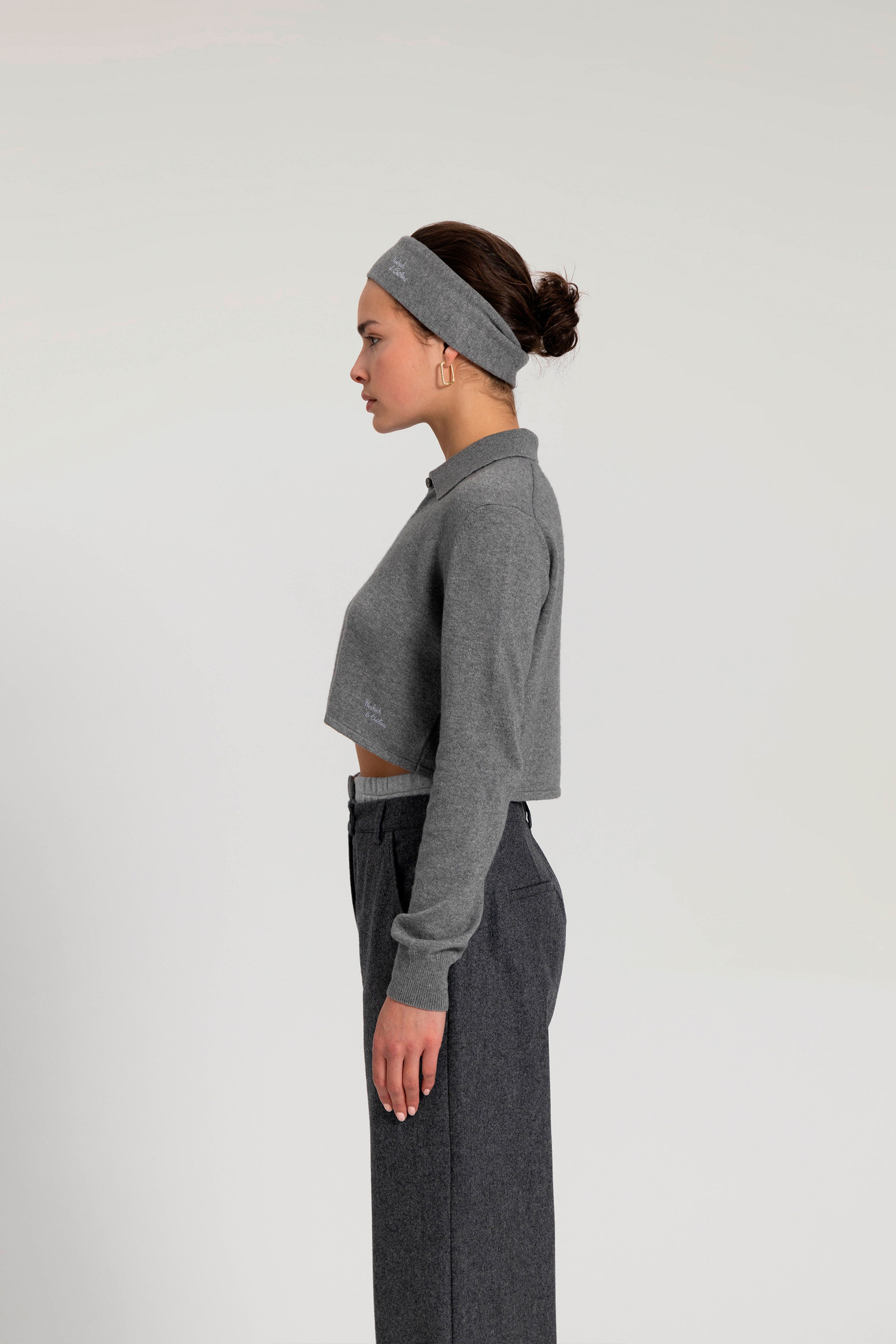 Crop polo in misto lana vergine con fascia abbinata - Daniëlle Cathari / Woolrich grigio photo 3 | Woolrich