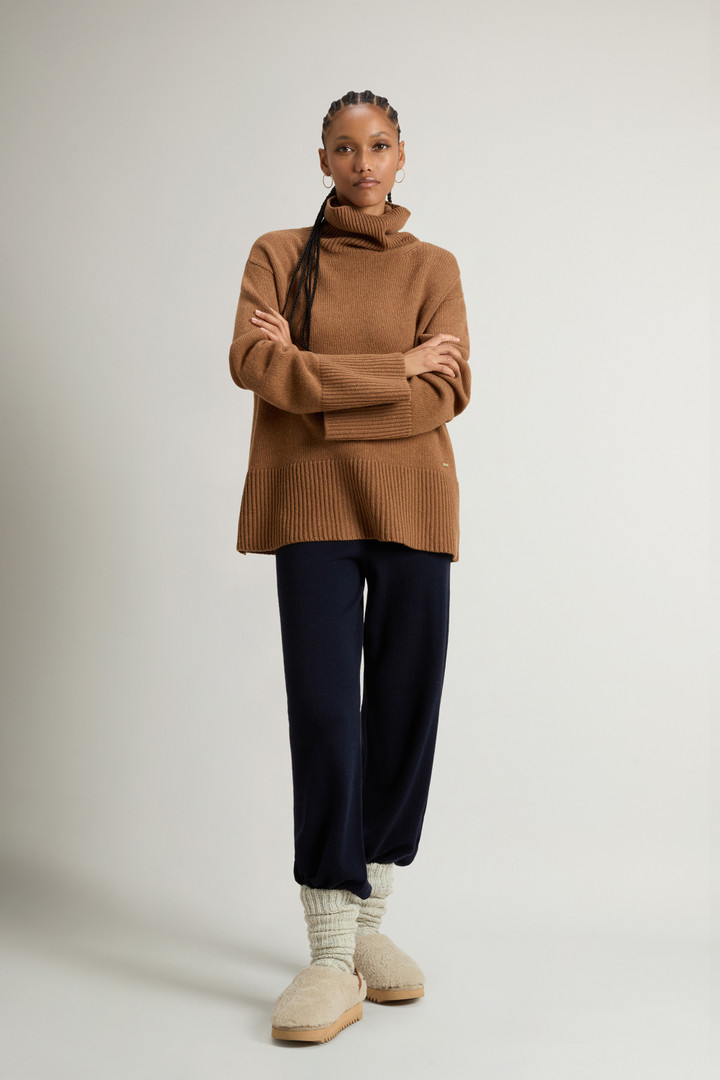 SUPERGEELONG TURTLENECK Brown photo 2 | Woolrich