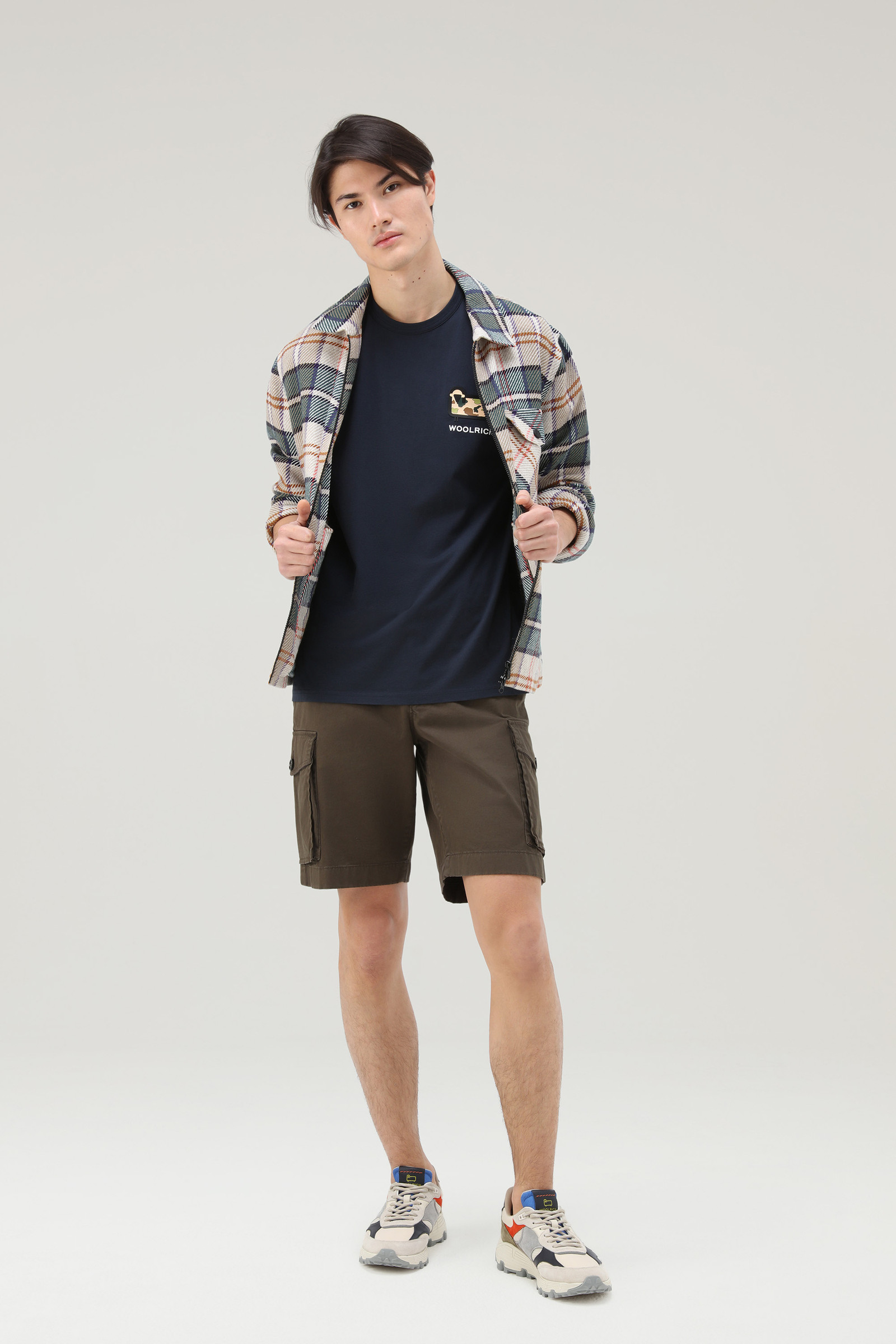 T-shirt aus reiner Baumwolle mit Camouflage-Schaflogo blau photo 4 | Woolrich
