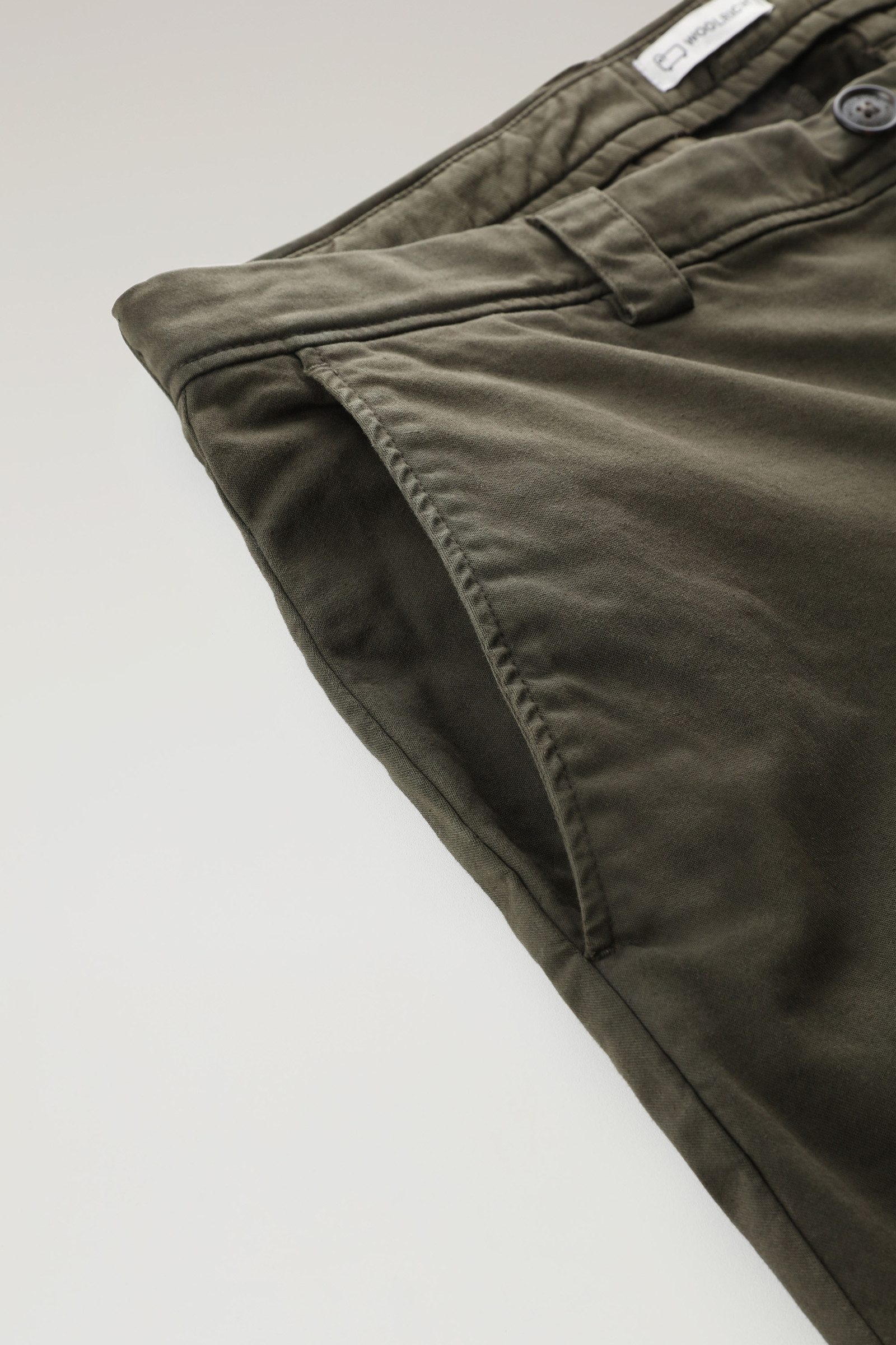 Men's Stretch Cotton Chino Pants Green | Woolrich USA