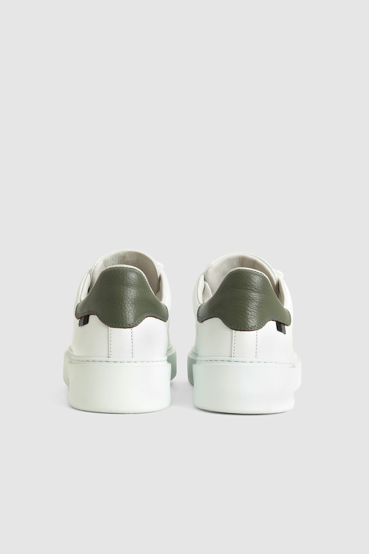 Klassische Court Ledersneaker