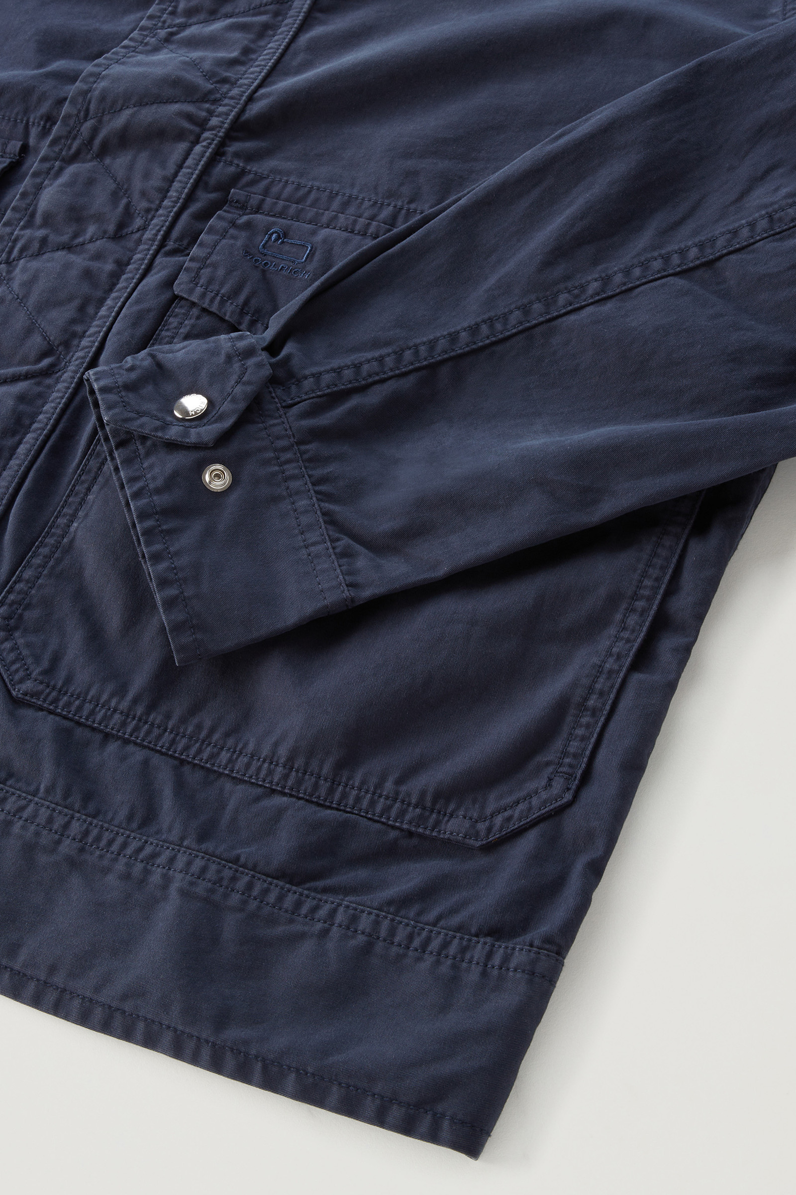Stückgefärbte Bomberjacke mit Rundhalsausschnitt aus reiner Baumwolle blau photo 6 | Woolrich
