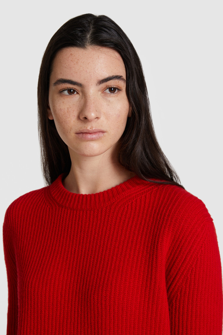 Wollpullover mit Rundhalsausschnitt