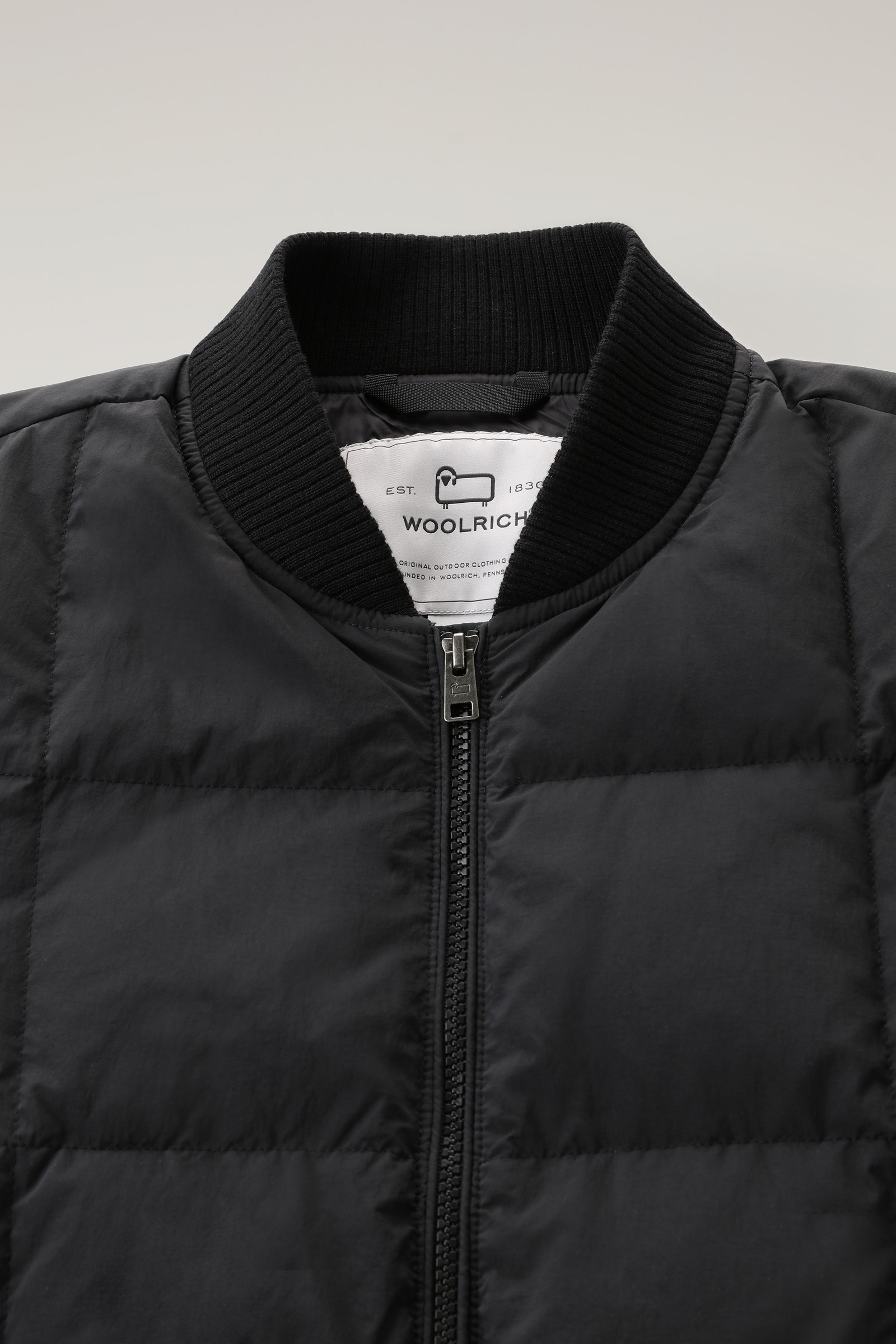 Heritage Terrain Bomber in Taslan Nylon Black | Woolrich USA