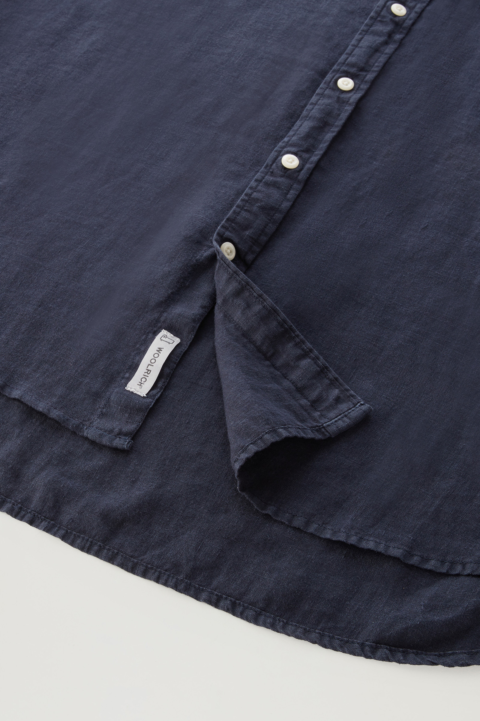 Camicia in puro lino tinta in capo blu photo 7 | Woolrich