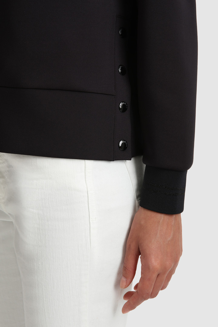 Felpa stretch con apertura laterale