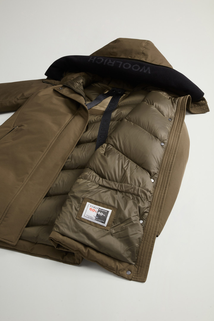 Arctic Parka Evolution aus Ramar Cloth Grün photo 10 | Woolrich