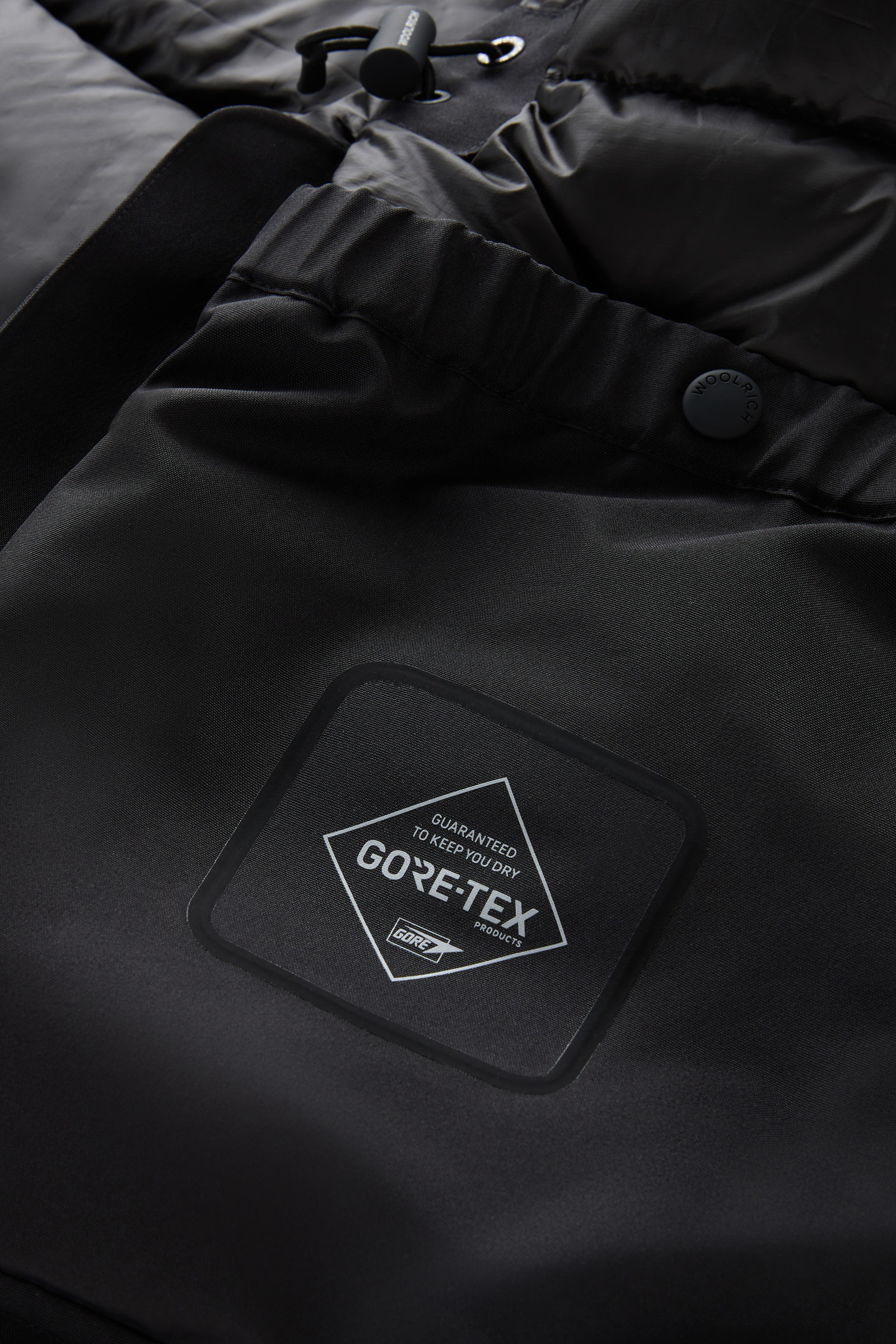Aleutian Supreme Parka impermeabile in GORE-TEX nero photo 11 | Woolrich