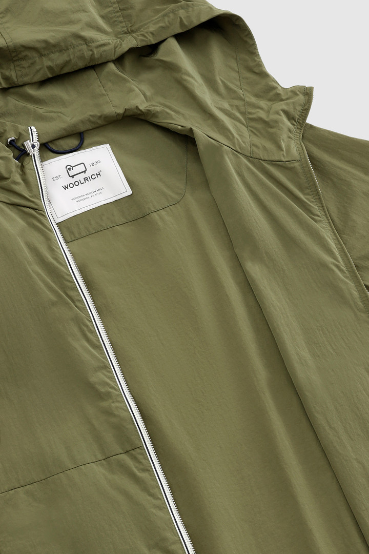 Giacca a vento ultraleggera in crinkle nylon verde photo 9 | Woolrich