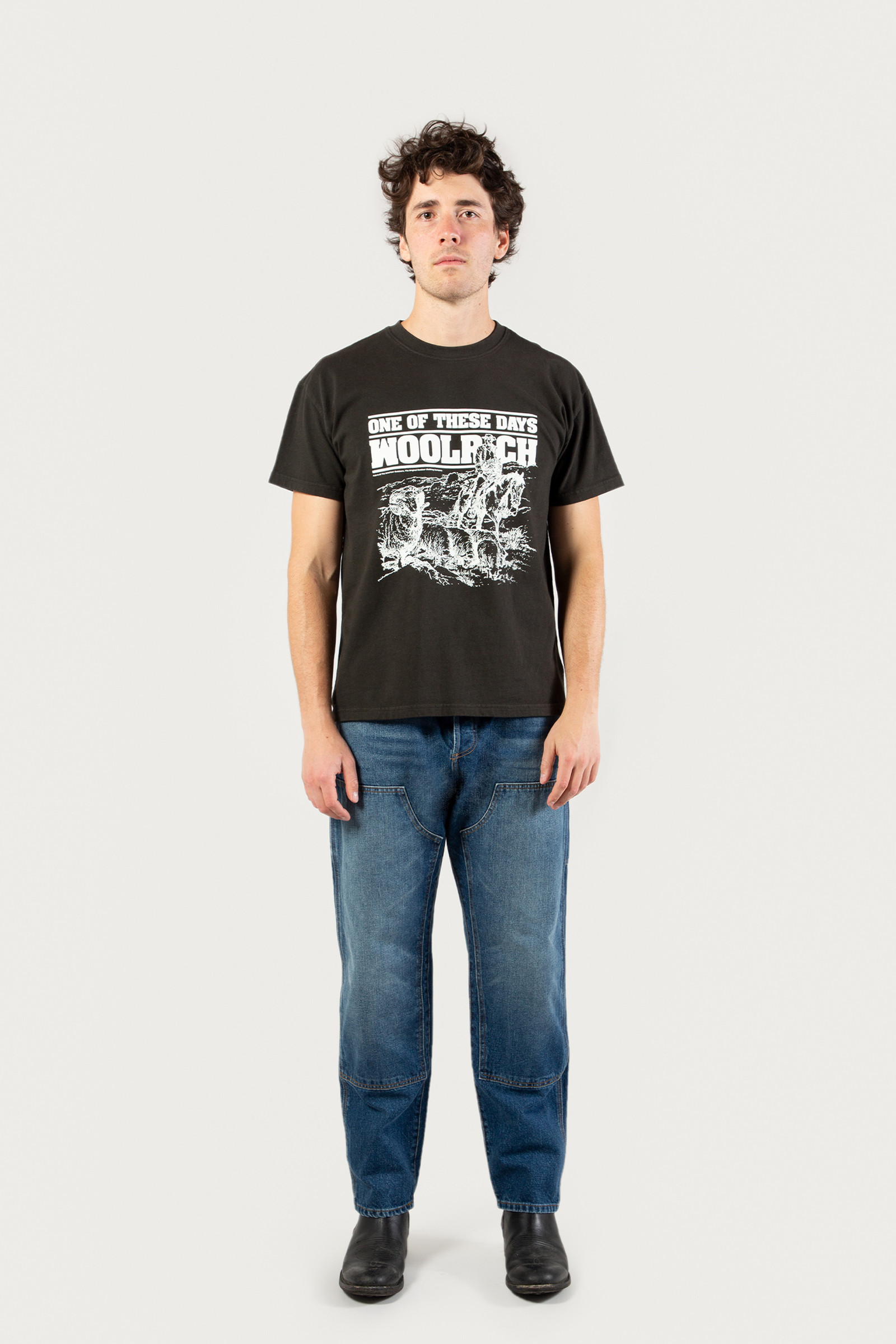 T-Shirt aus reiner Baumwolle - One Of These Days / Woolrich schwarz photo 2 | Woolrich