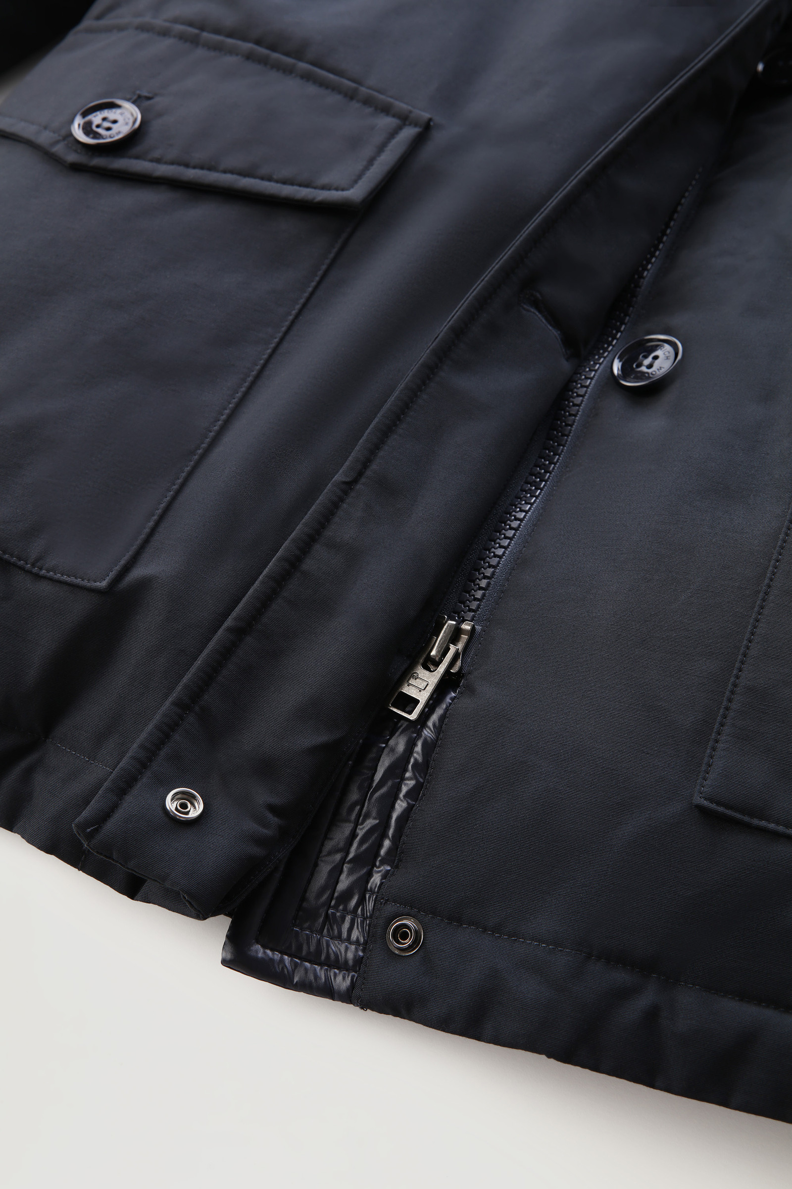 Arctic Parka en Ramar Cloth avec quatre poches bleu photo 9 | Woolrich
