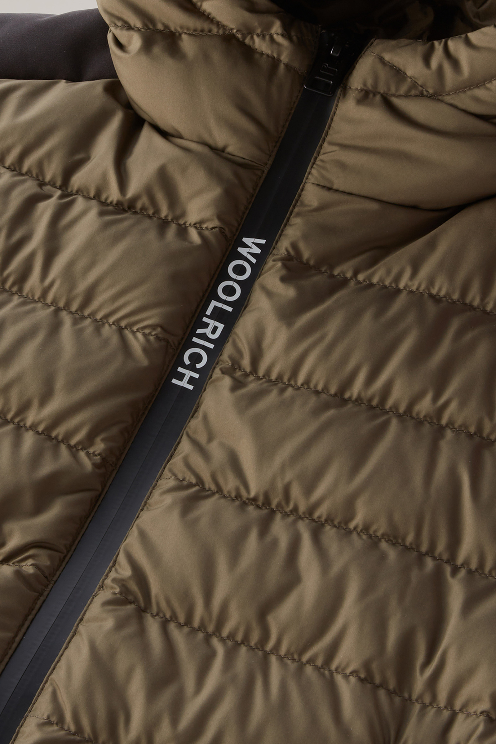 Boys' Sundance Down Jacket with Hood Green photo 4 | Woolrich