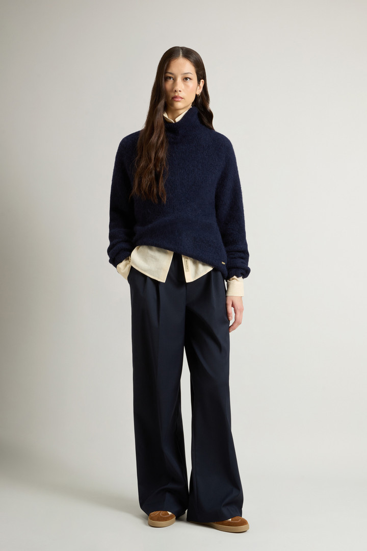 Rollkragenpullover aus Alpaka-Wollmischung Blau photo 2 | Woolrich