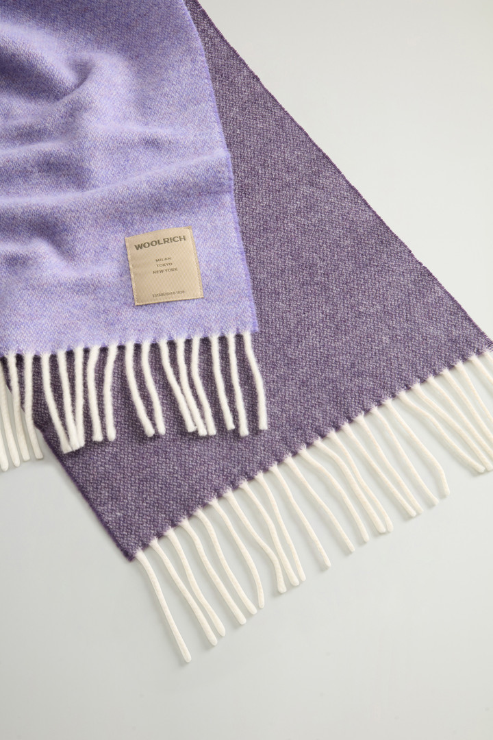 Schal aus reiner Wolle mit Fransen Violett photo 3 | Woolrich