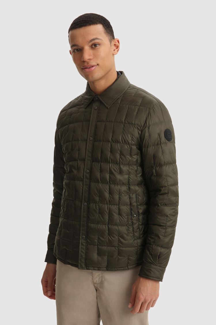 Deepsix packable overshirt in recycled nylon