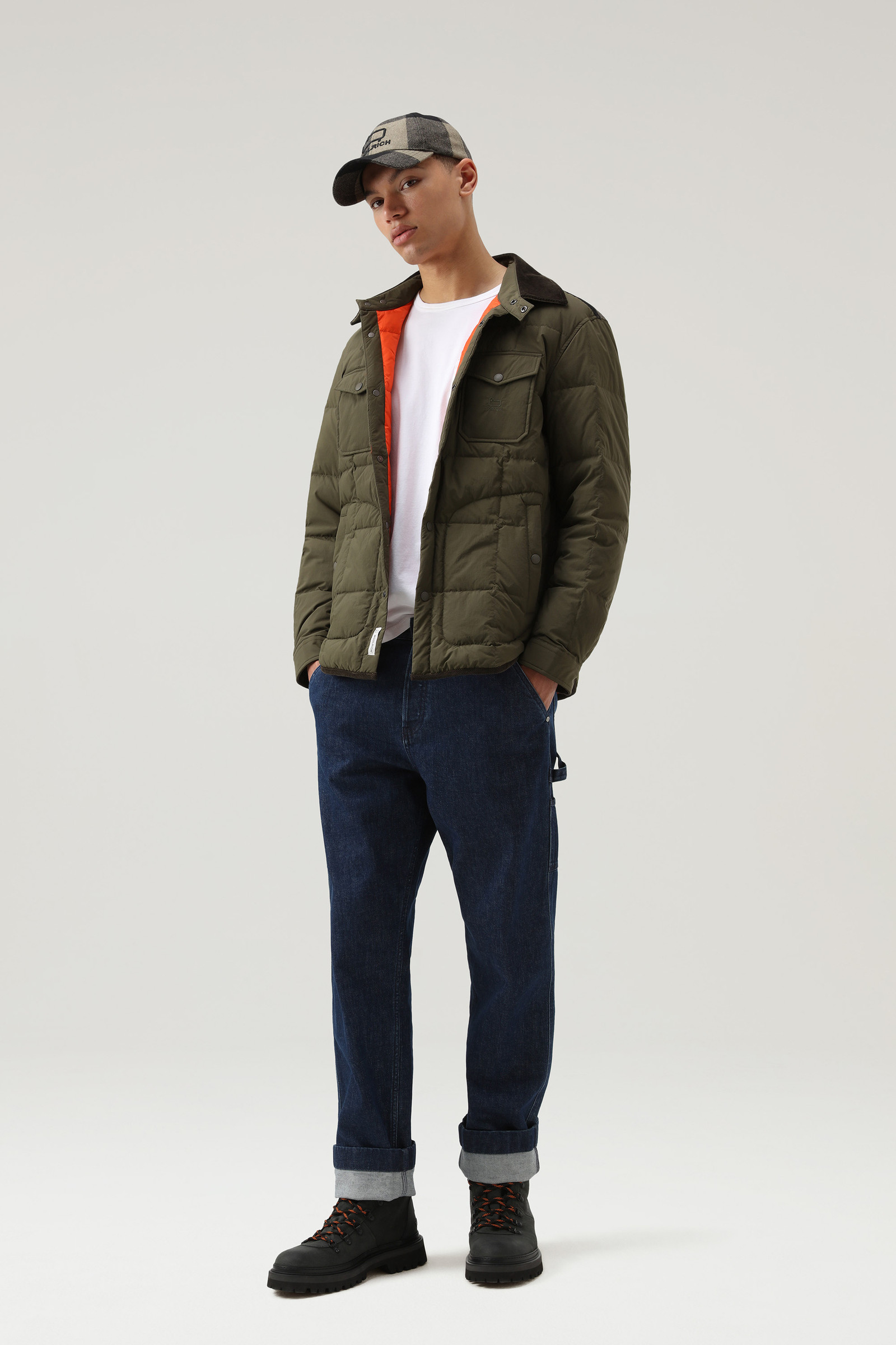 Padded Heritage Terrain Overshirt in Taslan Nylon Green photo 2 | Woolrich