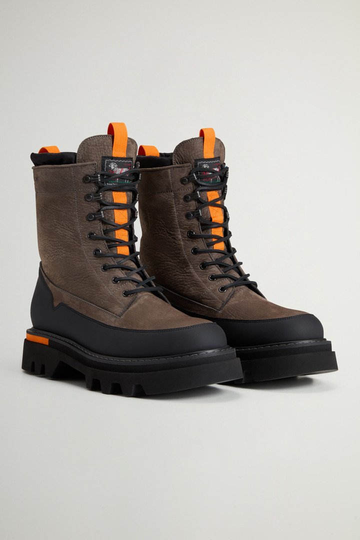 City Hiking Ankle Boots in Tumbled Leather by Todd Snyder Black photo 2 | Woolrich