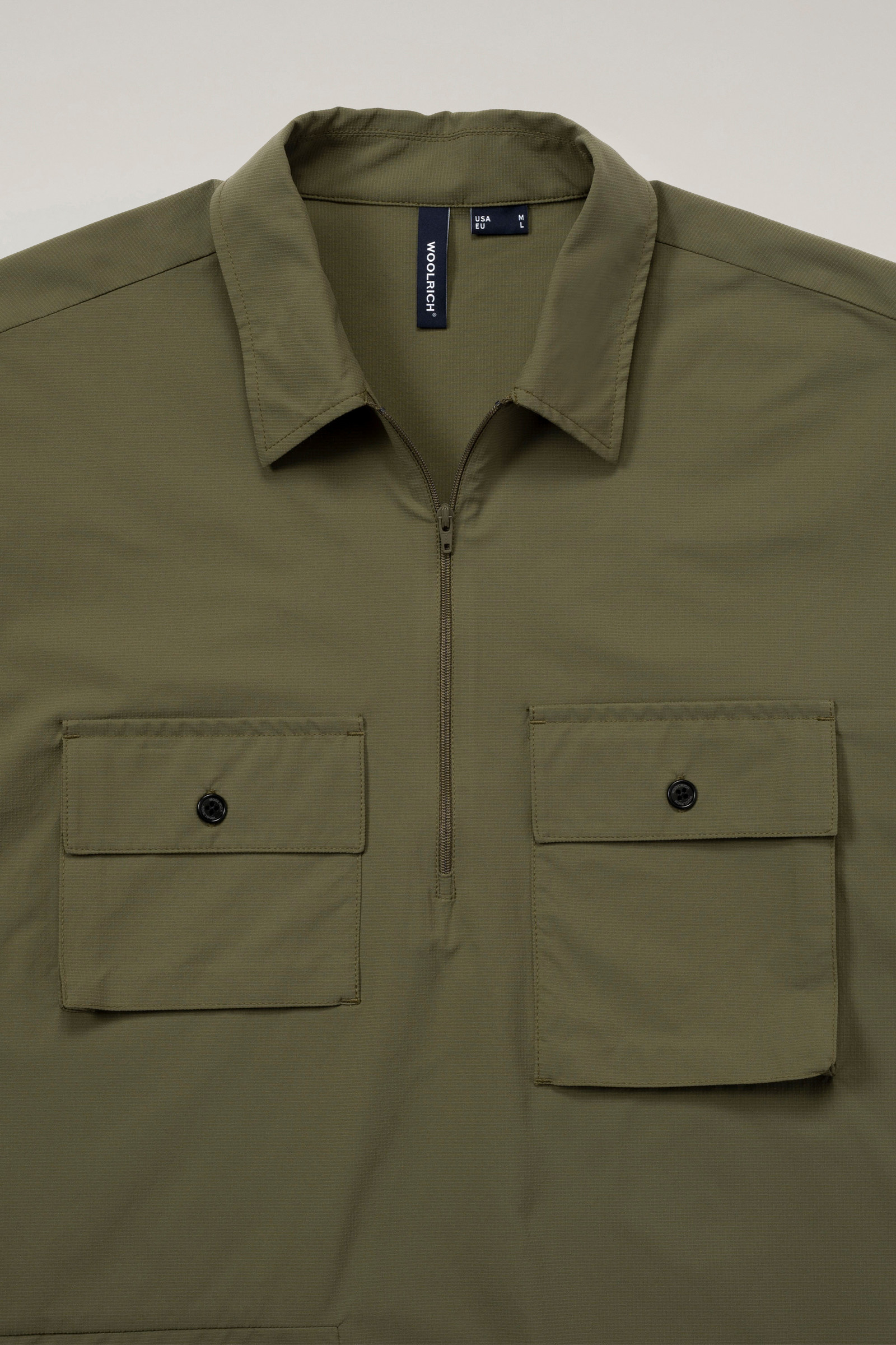 Men's High Aeration Pullover Shirt in Stretch Ripstop Green | Woolrich USA