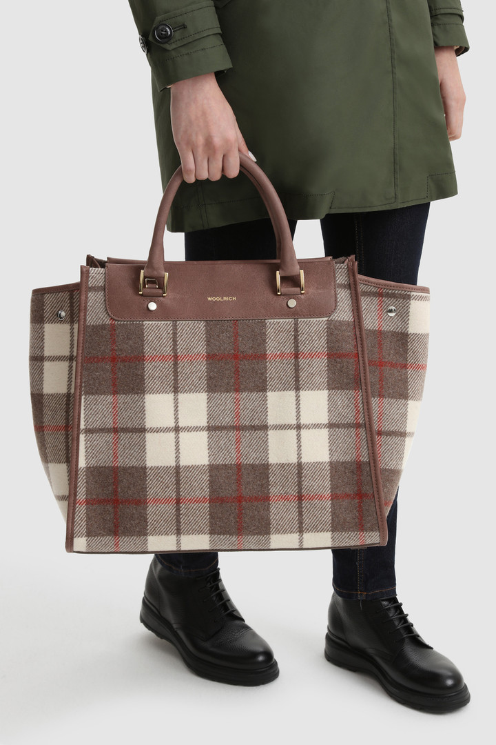 Oversized wool Tote Bag with check pattern
