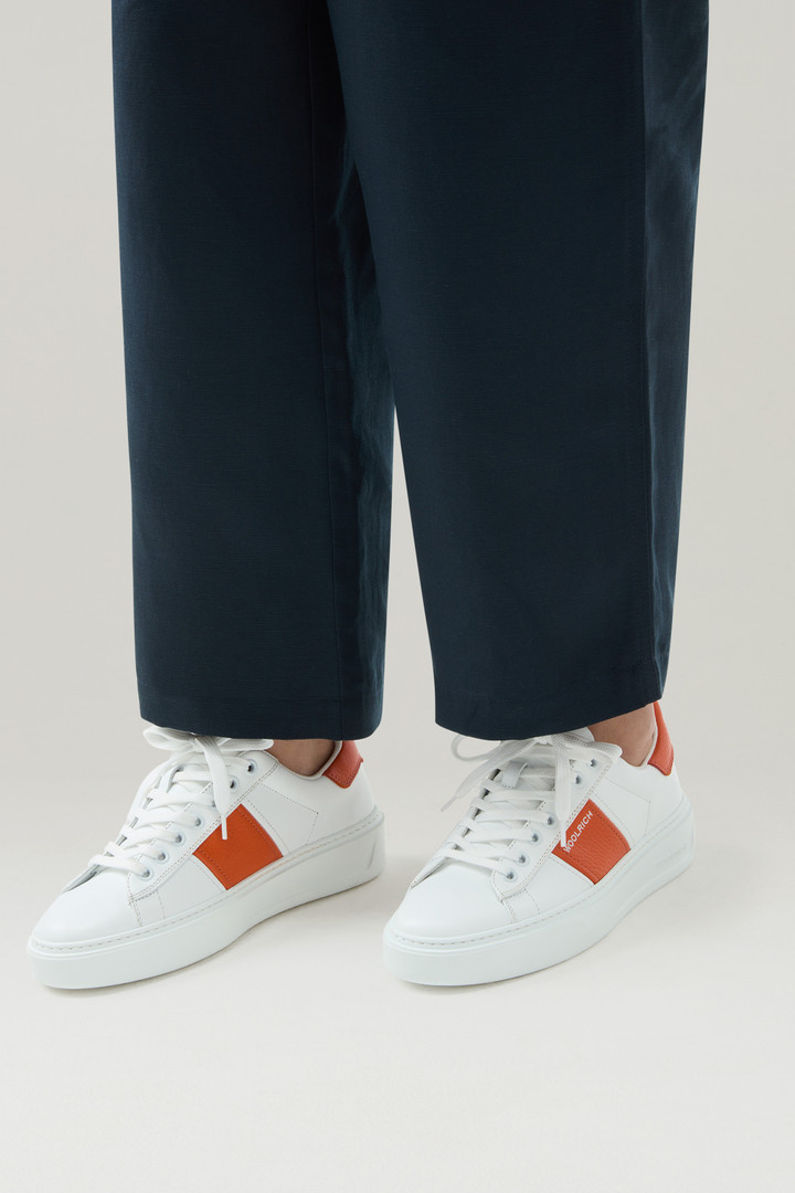 Sneakers Classic Court en cuir avec bande en couleur contrastée Blanc photo 6 | Woolrich