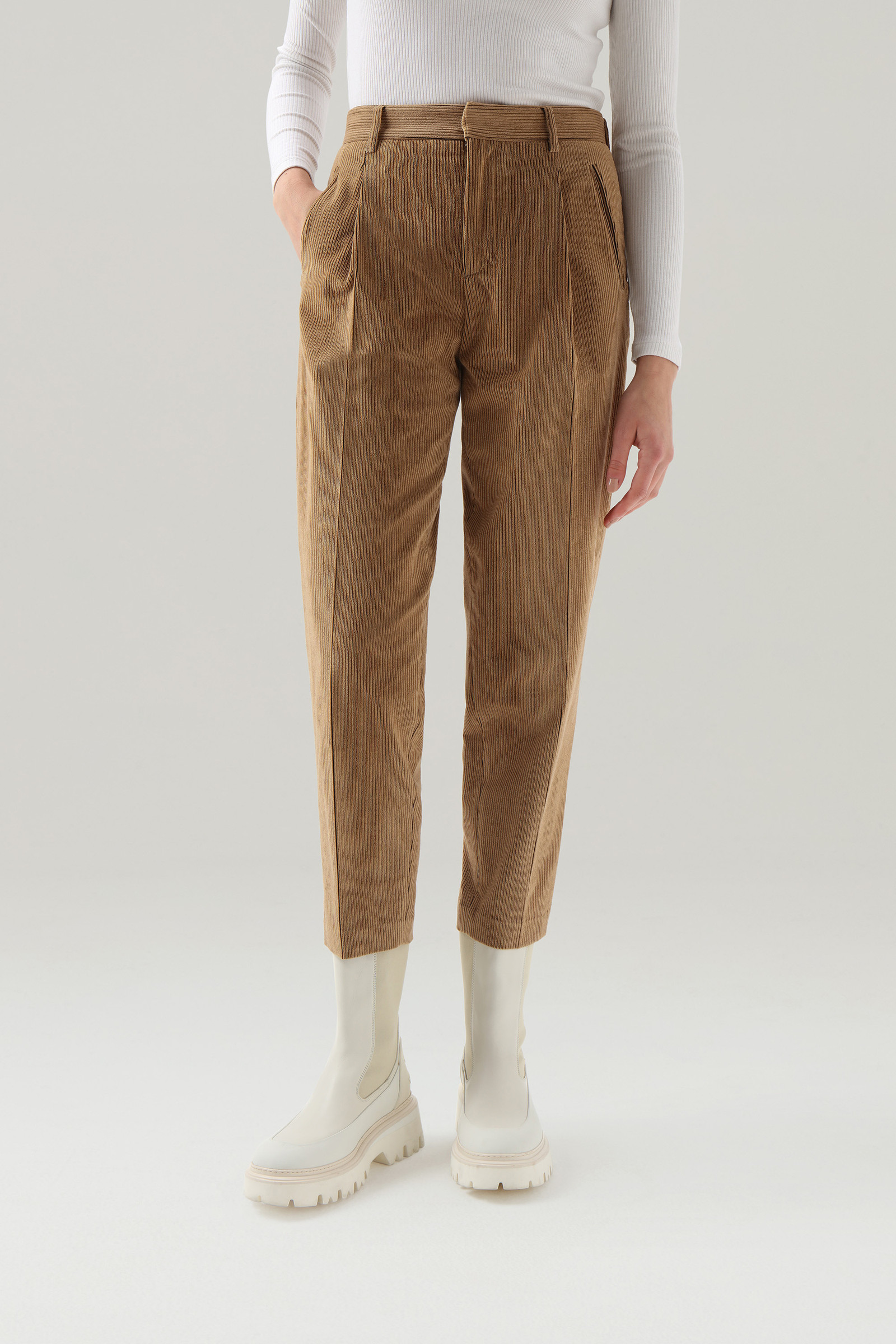 Soft Corduroy Pleated Pants - Women - Beige