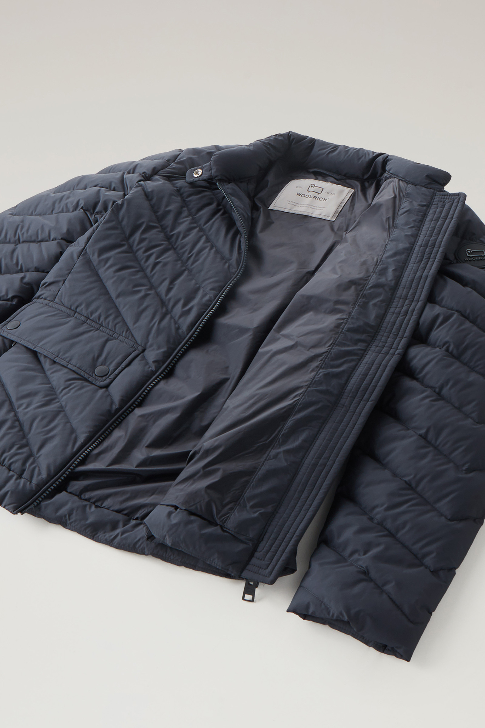 Giacca corta imbottita con trapuntatura Chevron blu photo 10 | Woolrich