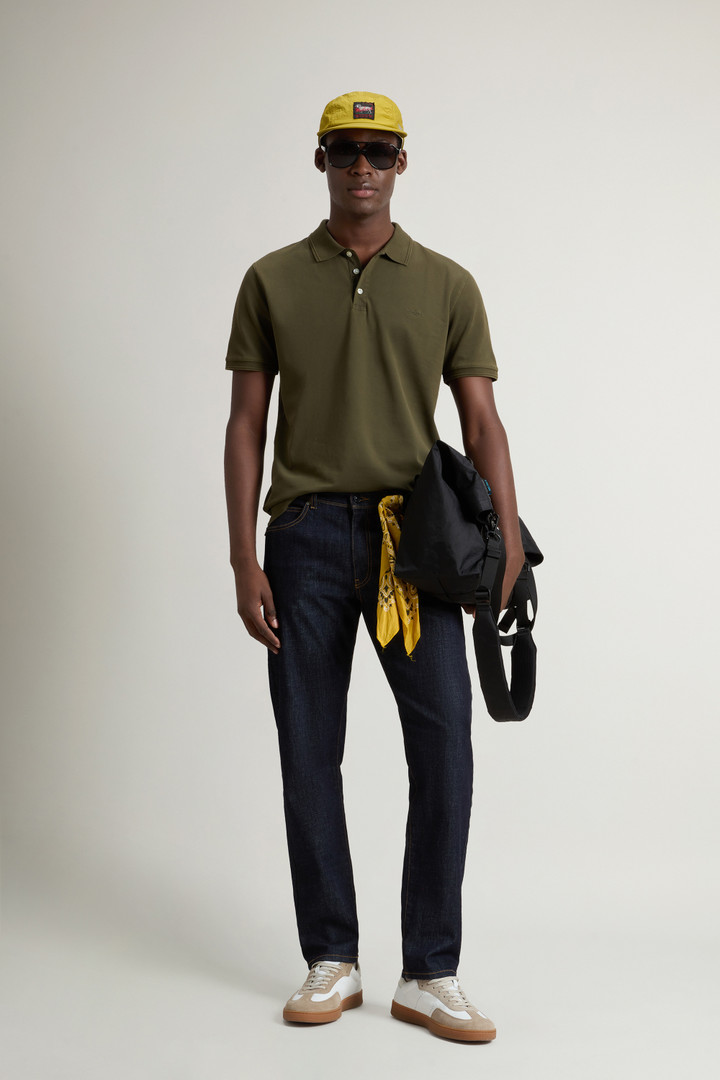 Achteraf geverfde Mackinack-poloshirt van katoenpiqué met stretch Groen photo 2 | Woolrich