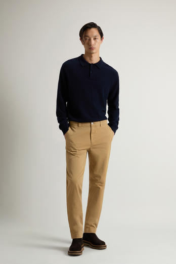 Garment-Dyed Chino Pants in Stretch Cotton Twill Beige | Woolrich