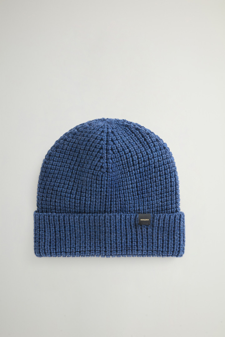 Beanie in Pure Merino Virgin Wool with Honeycomb Stitch Blue photo 1 | Woolrich