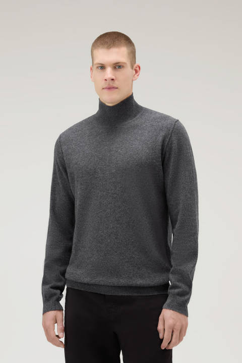 Turtleneck Sweater in Merino Wool Blend Gray | Woolrich