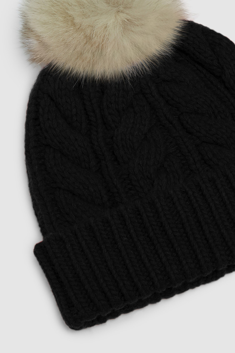 Muts van gemengde wol, met afneembare pompon