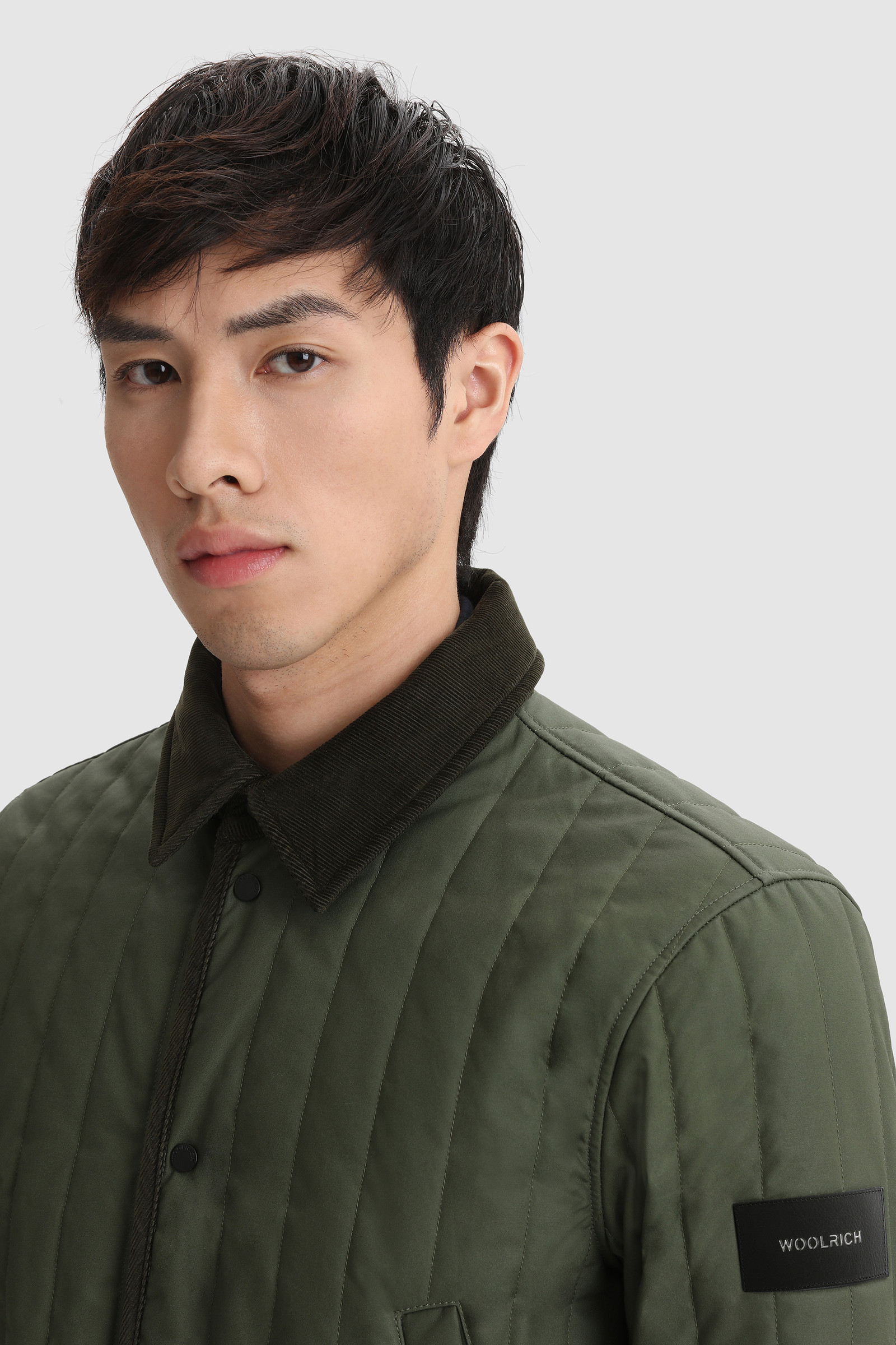 Barrier Overshirt in British Millerain Waxed Cotton Green photo 5 | Woolrich