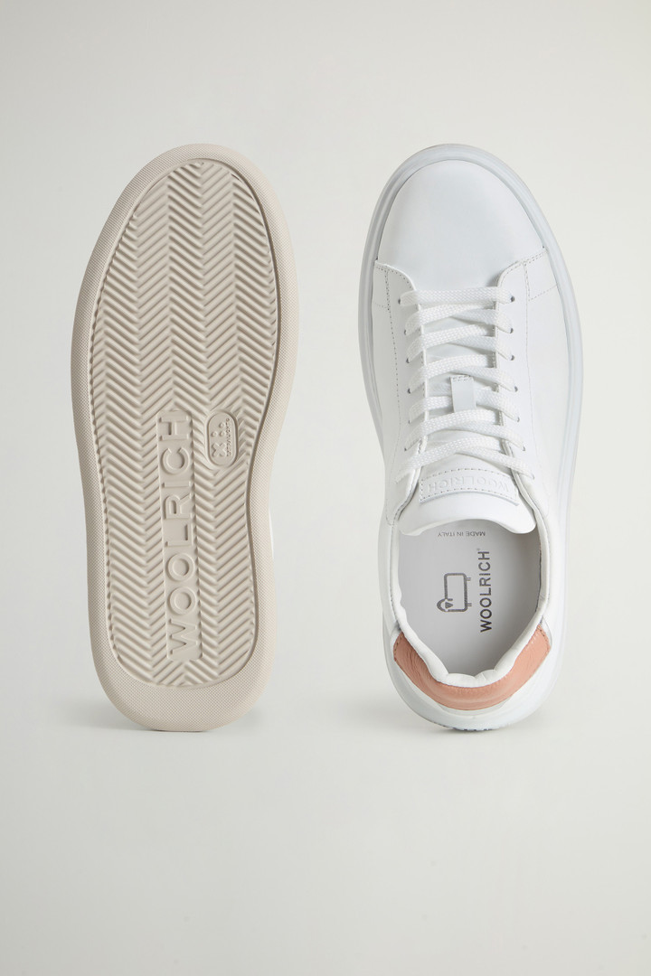 Sneakers Arrow in pelle con dettagli dorati Bianco photo 4 | Woolrich