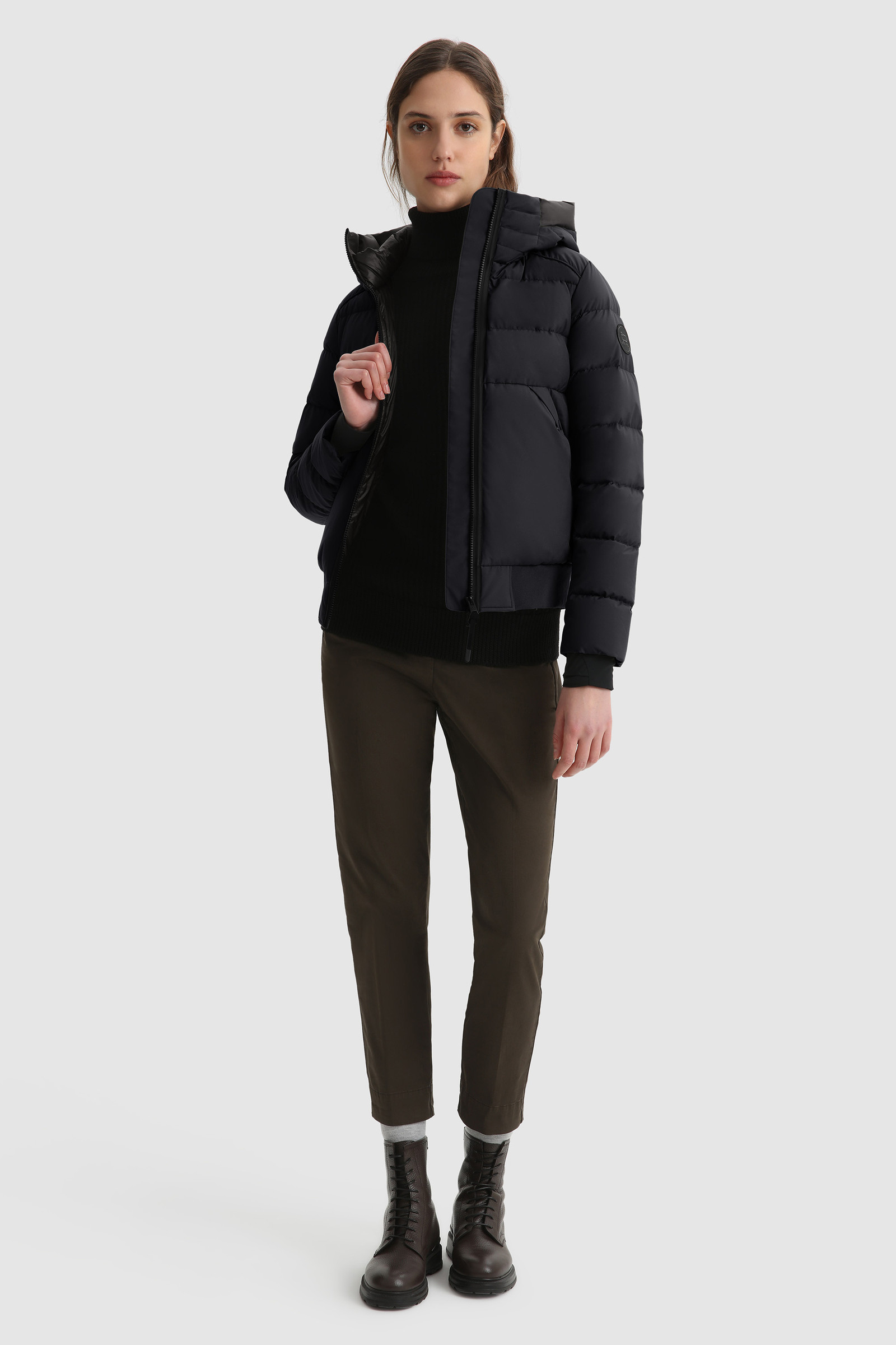 GORE-TEX INFINIUM Tacony Bomber Black photo 2 | Woolrich