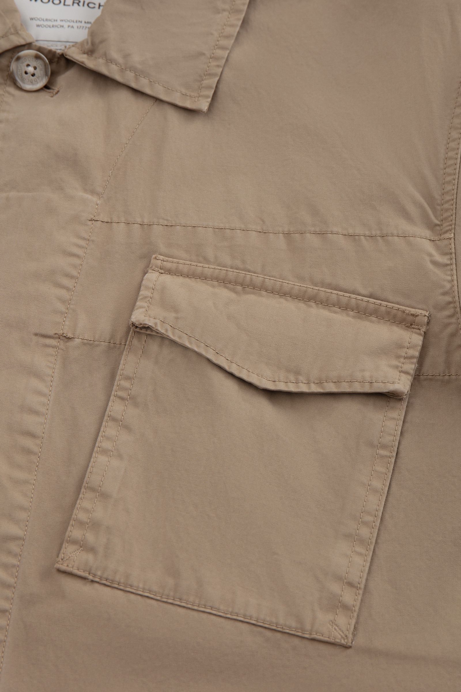 Feldjacke mit Rundhalsausschnitt aus weicher, stückgefärbter Baumwolle Grün photo 6 | Woolrich