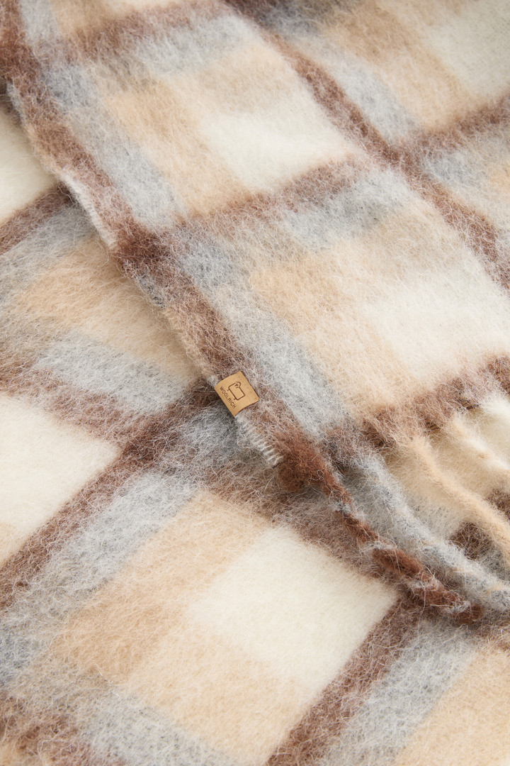 Hooded Cape Scarf in Alpaca, Mohair and Virgin Wool Beige photo 3 | Woolrich