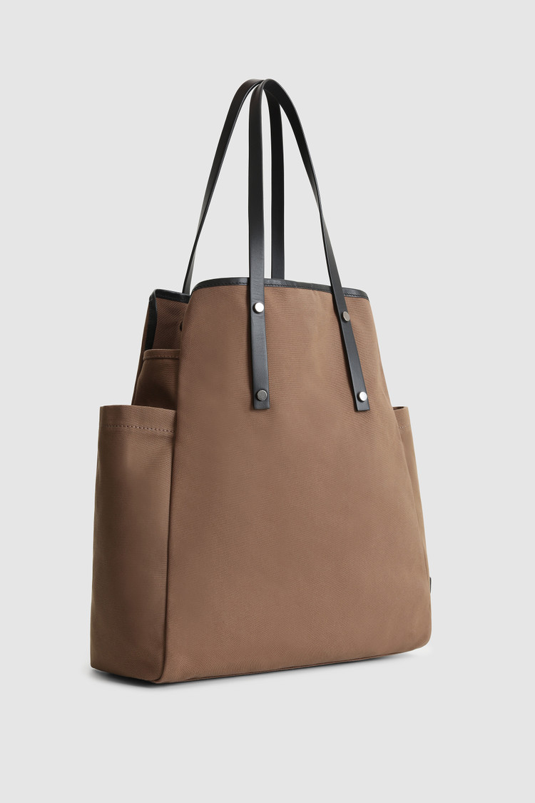 Tote Bag aus Segeltuch von British Millerain mit Ledergriffen