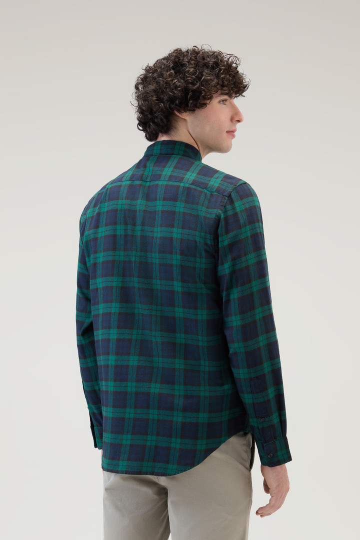 Plaid Shirt in Lightweight Flannel Black photo 3 | Woolrich