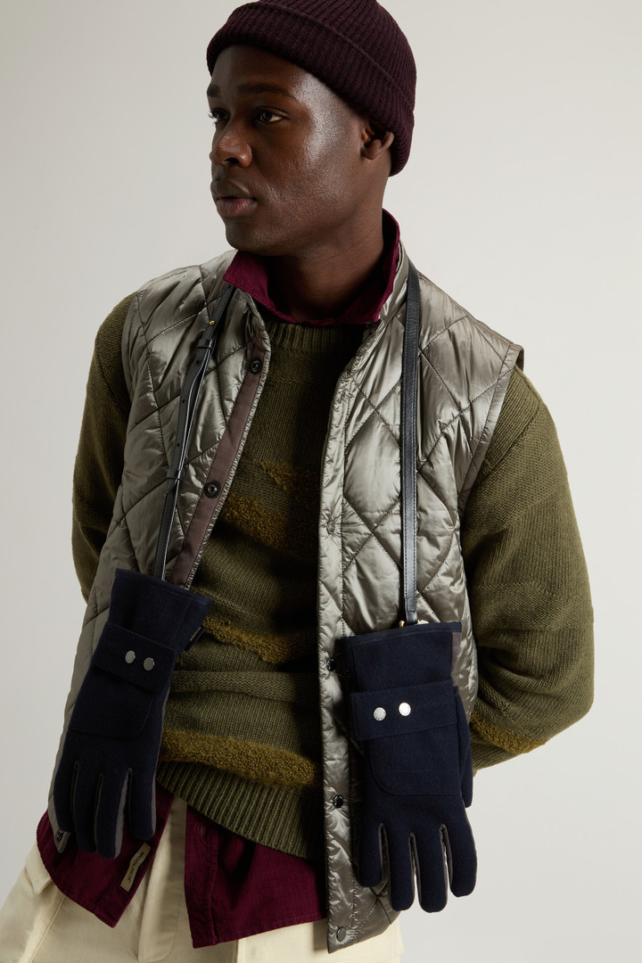 Yarn-Dyed Quilted Nylon Vest Gray photo 4 | Woolrich